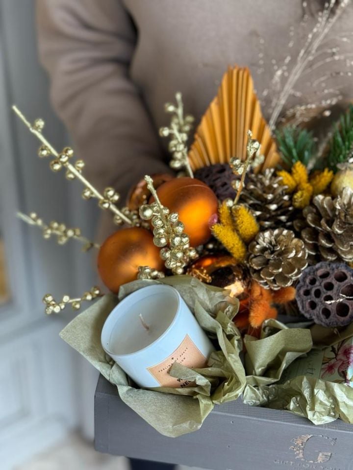 Golden Yılbaşı Kutusu