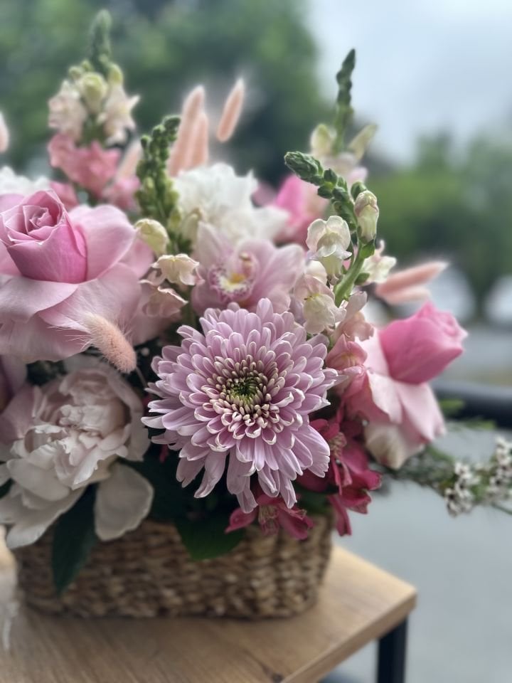 Orta Boy Sepette Anneler Günü Aranjmanı