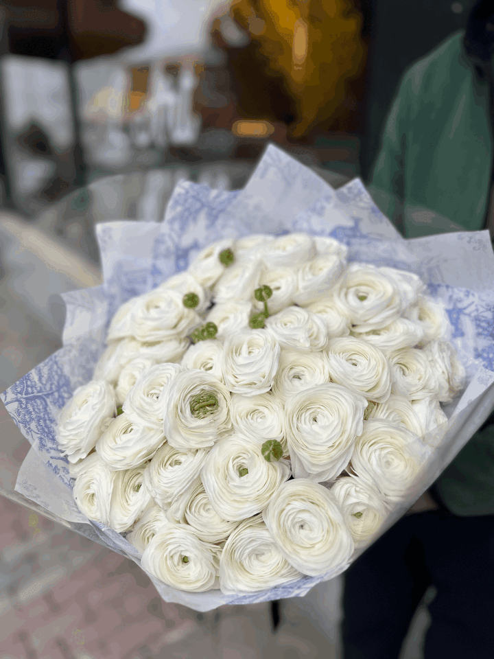 Bembeyaz Erengül Buketi